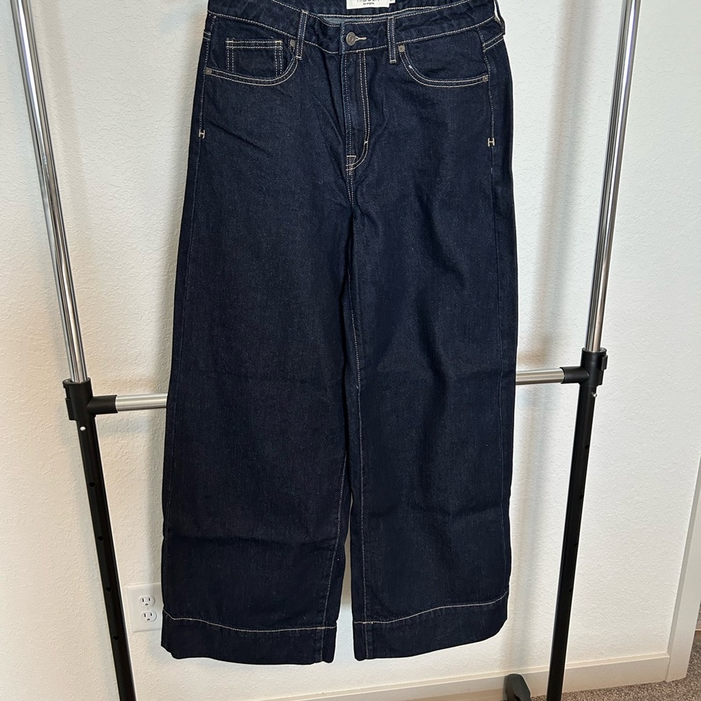 Hidden Dark Wash Wide Leg Jeans with Contrast Stitching